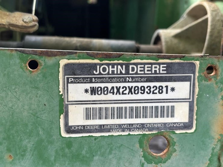 john-deere-gator-image-24