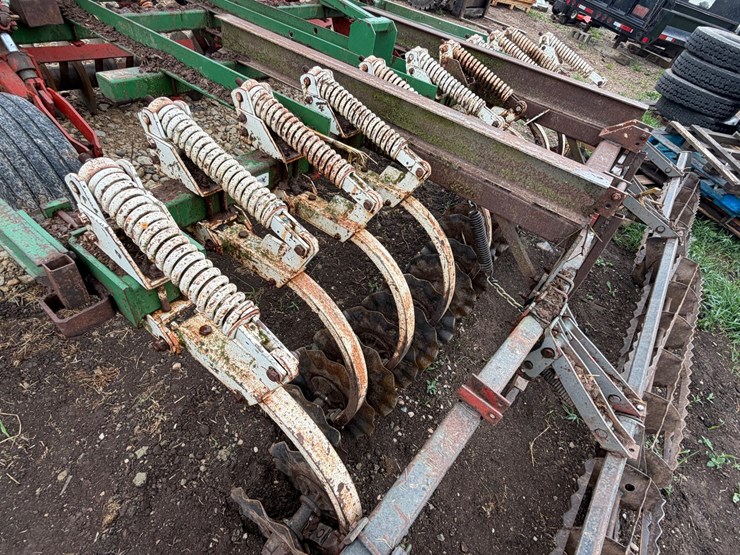 #5451-•-glencoe/homemade-vertical-till-image-9