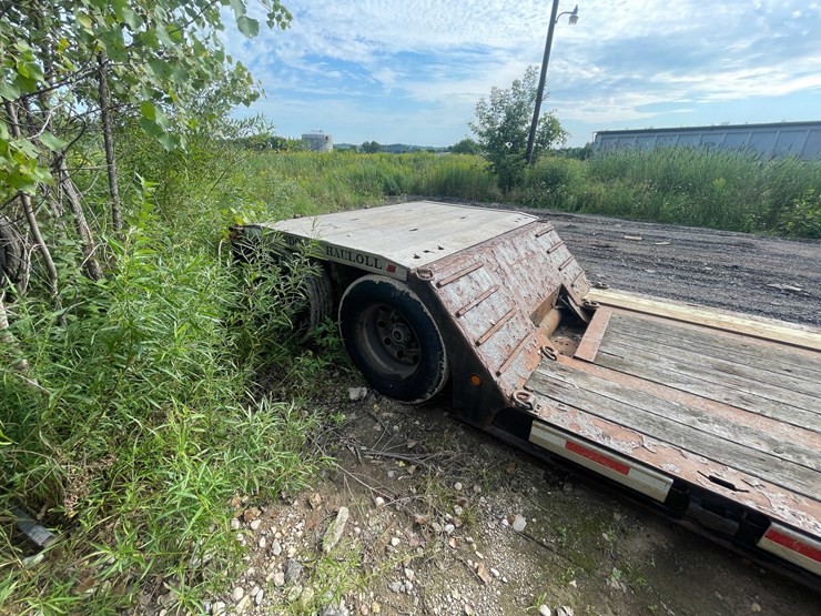 #426-•-1999-landoll-semi-trailer-(has-wi-title)-(denmark,-wi)-image-2