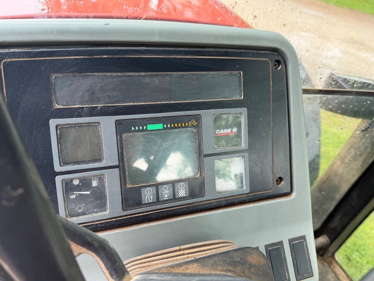 1999-case-ih-mx135-image-15