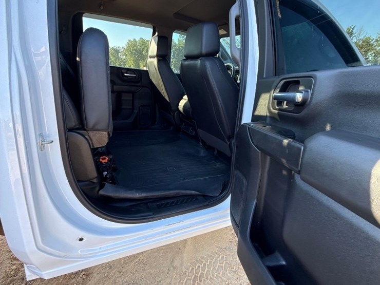 2021-gmc-3500-image-6