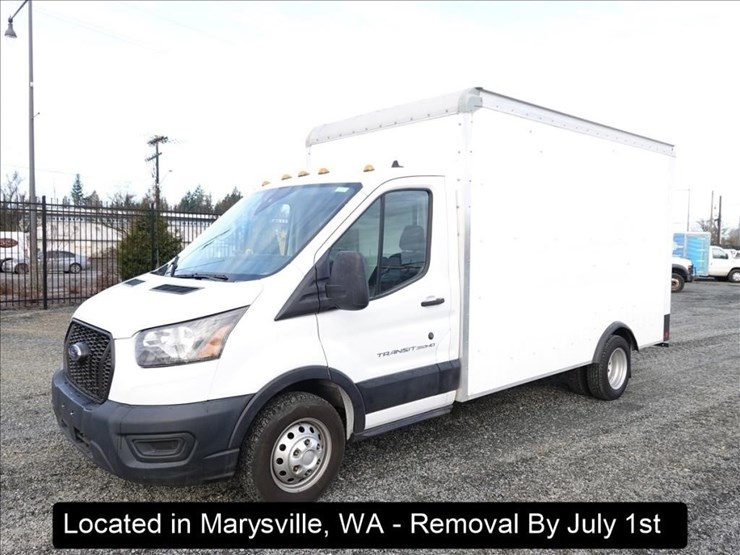 2022-ford-transit-image-1