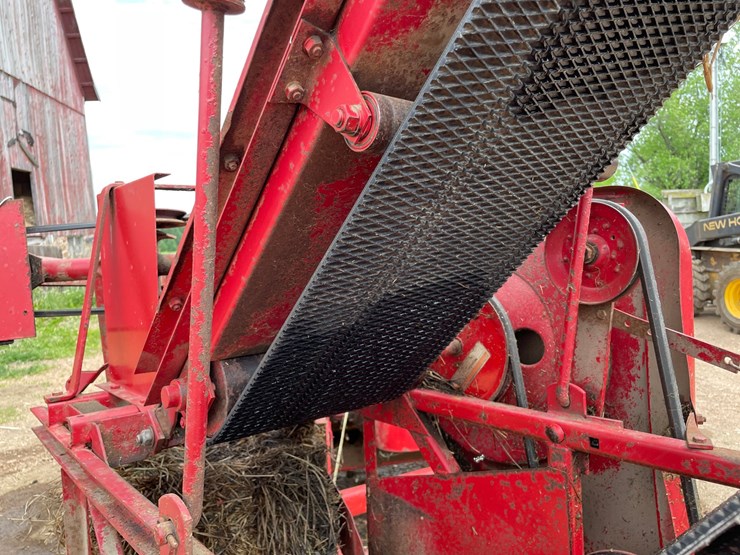 new-holland-273-image-22