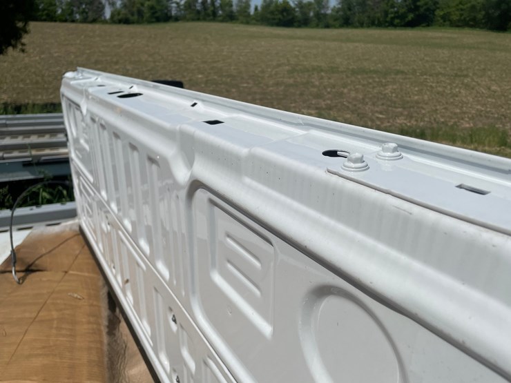 2024-ford-f250-image-4