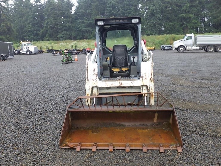 takeuchi-tl230-image-2