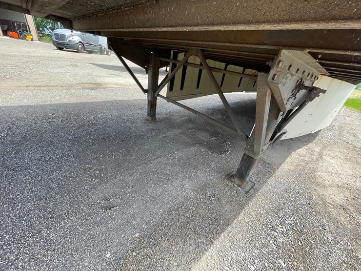 #408-•-2014-stoughton-semi-trailer-(has-wi-title)-(denmark,-wi)-image-9