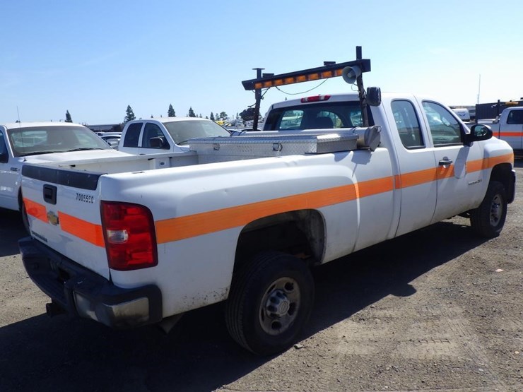 2008-chevrolet-2500-image-4