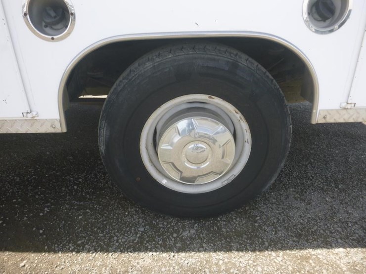 1996-ford-f250-image-19