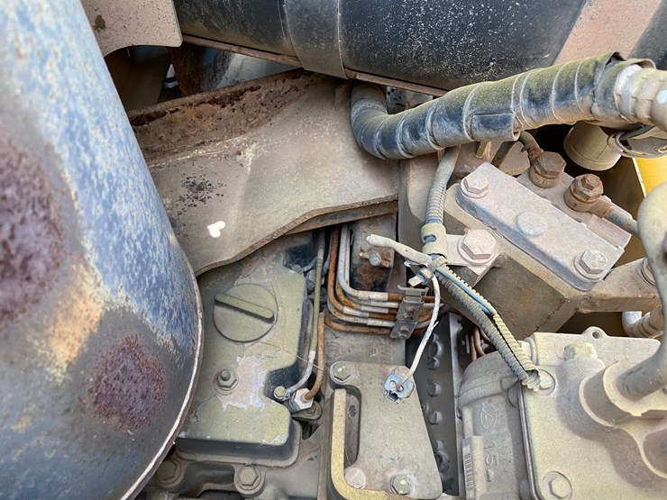 2006-komatsu-d61px-image-57