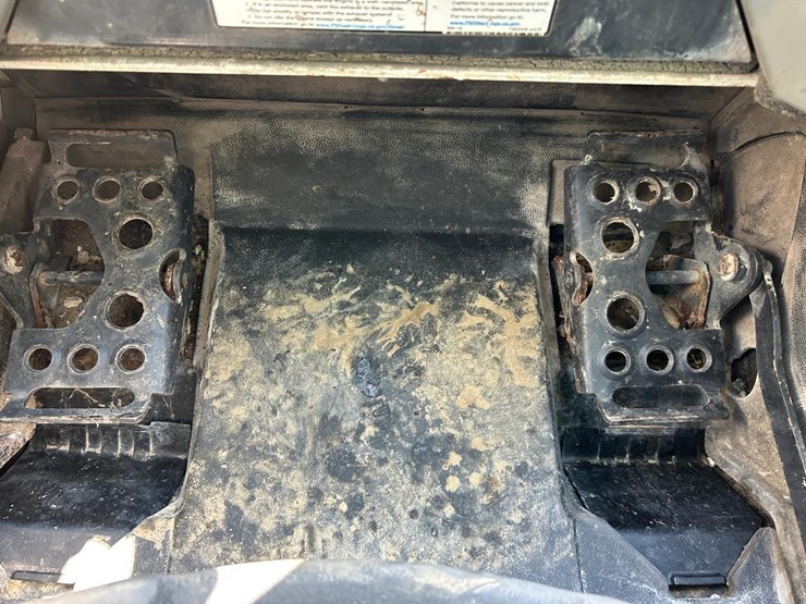 2019-bobcat-t550-image-20