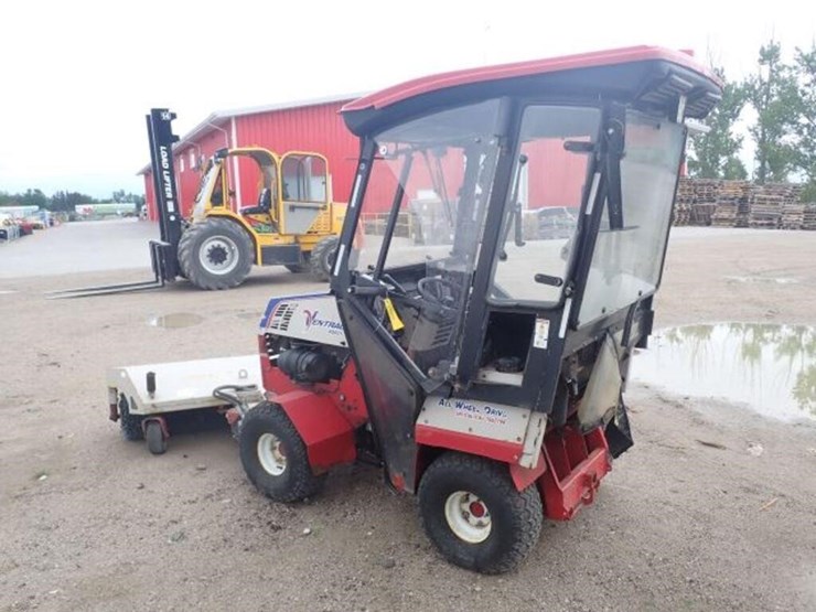 2014-ventrac-4200-image-4