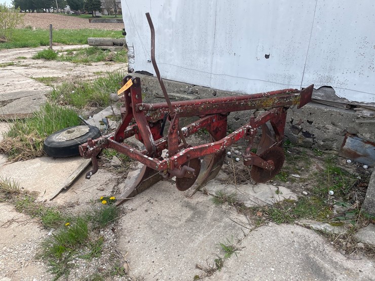 massey-ferguson-3-image-1