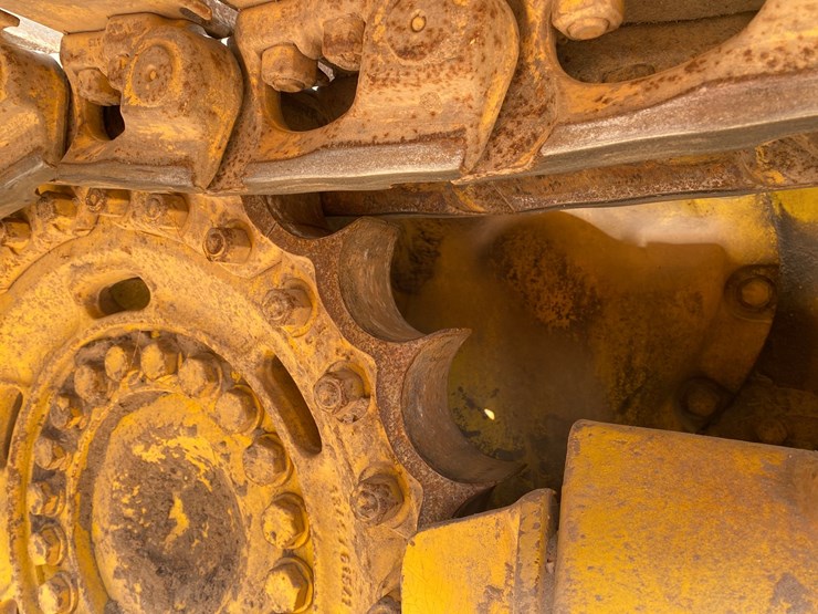2006-komatsu-d61px-image-23