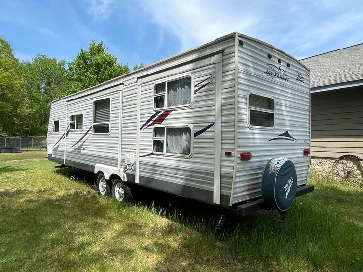 #512-•-2006-jayco-jay-flight-30'-camper-(no-title)-(spring-brook,-wi)-image-6