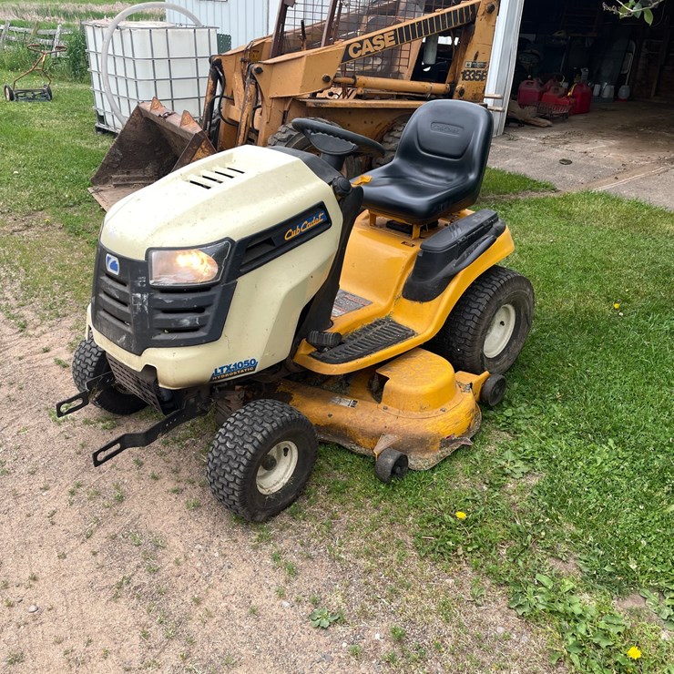 CUB CADET LTX1050