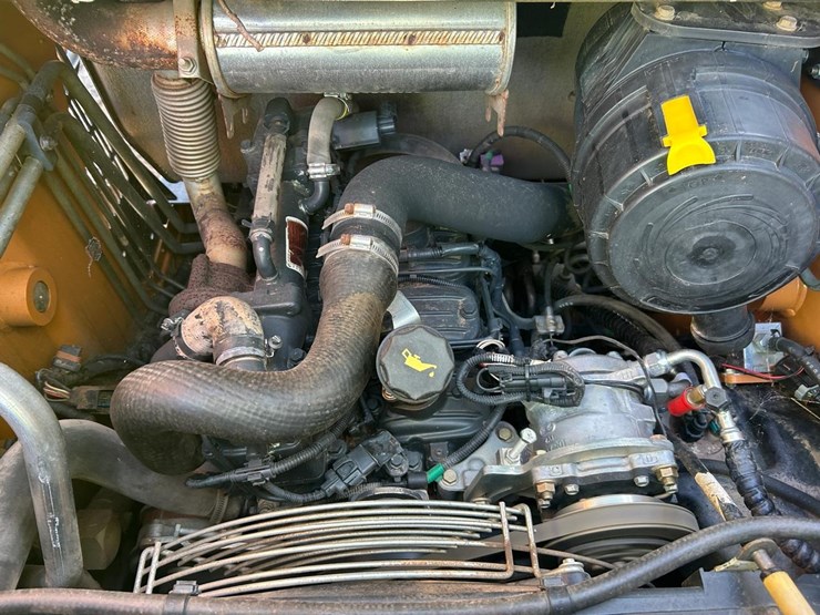 2011-case-sr200-image-14