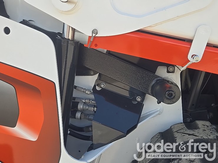2021-bobcat-t66-image-29