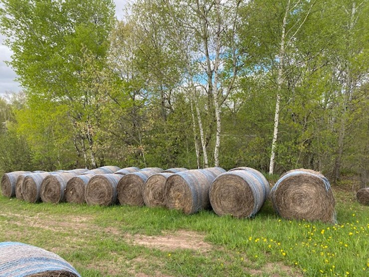 #252-•-(10)-2025-net-wrapped-grass-hay-bales-(stone-lake,-wi)-image-1