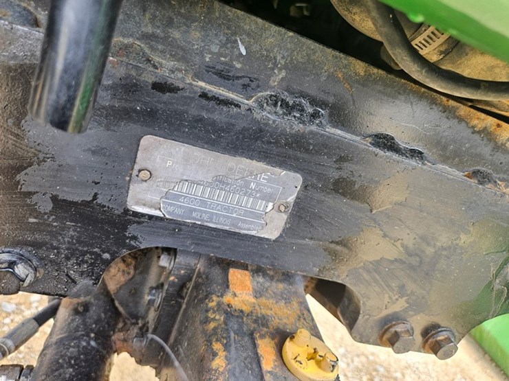 john-deere-4600-image-33