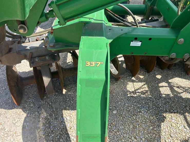 2013-john-deere-2623-image-6