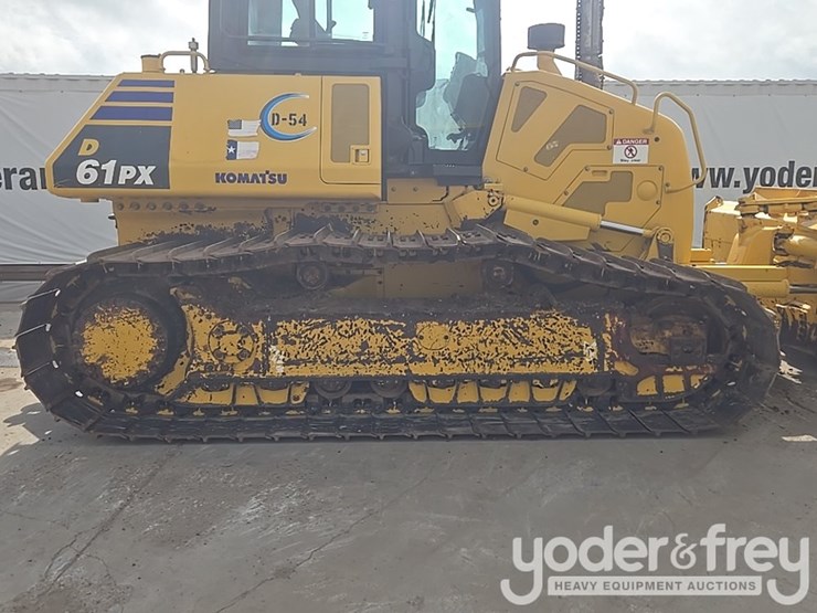 2022-komatsu-d61px-24-image-14