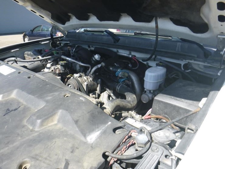 2009-chevrolet-2500-image-10