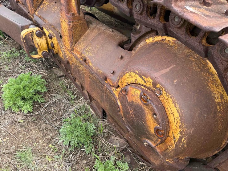 caterpillar-d7f-image-17