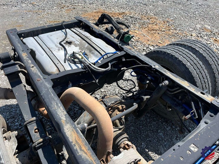 2016-ford-f550-image-30