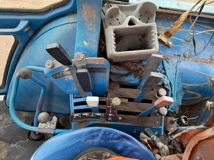 ford-9700-image-46