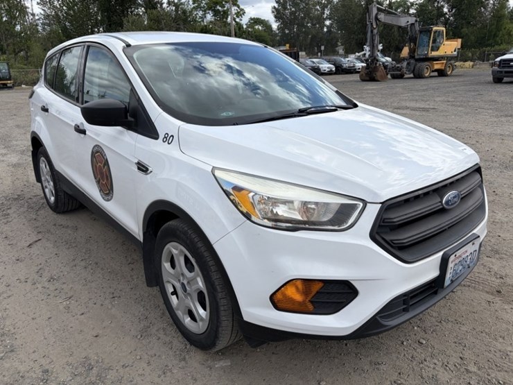 2017-ford-escape-image-2