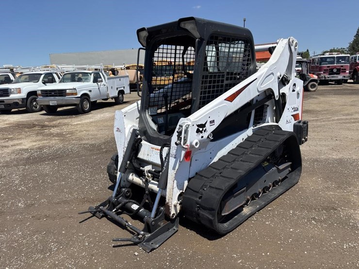 2019-bobcat-t595-image-1