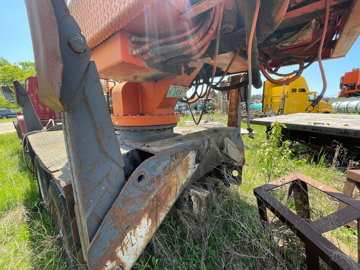 ford-l9000-image-22