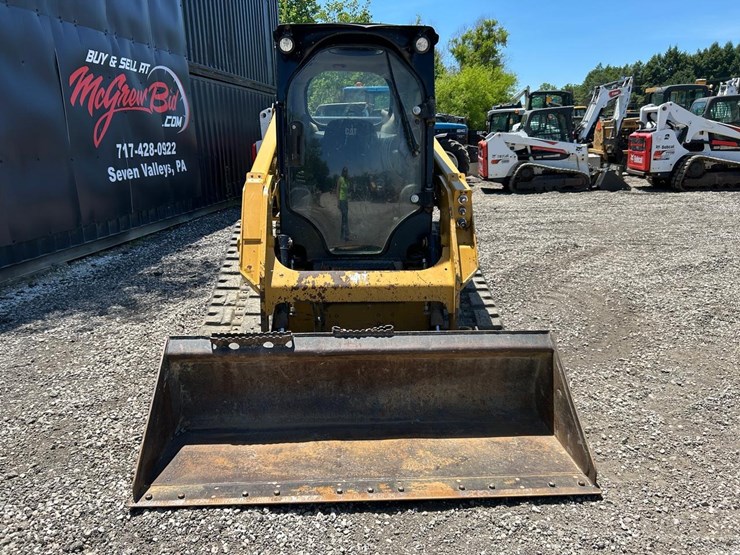 2017-caterpillar-249d-image-7