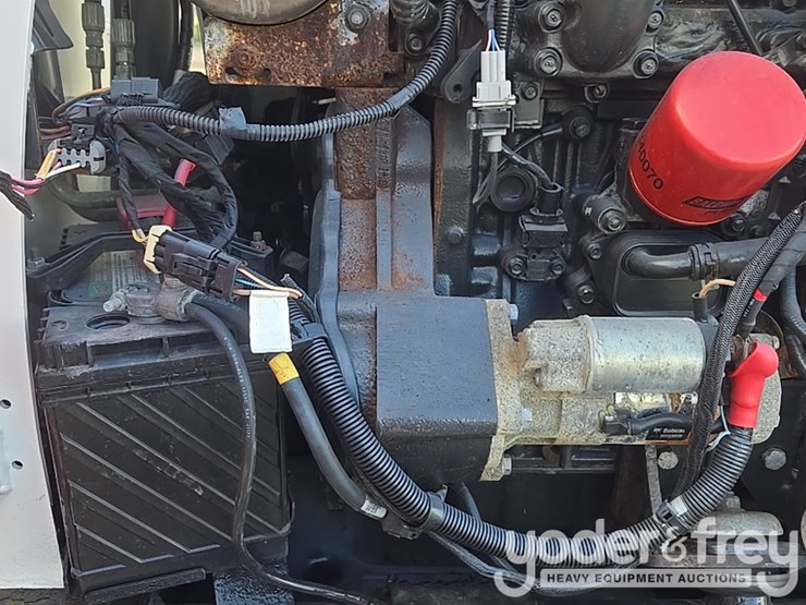 2018-bobcat-s590-image-29