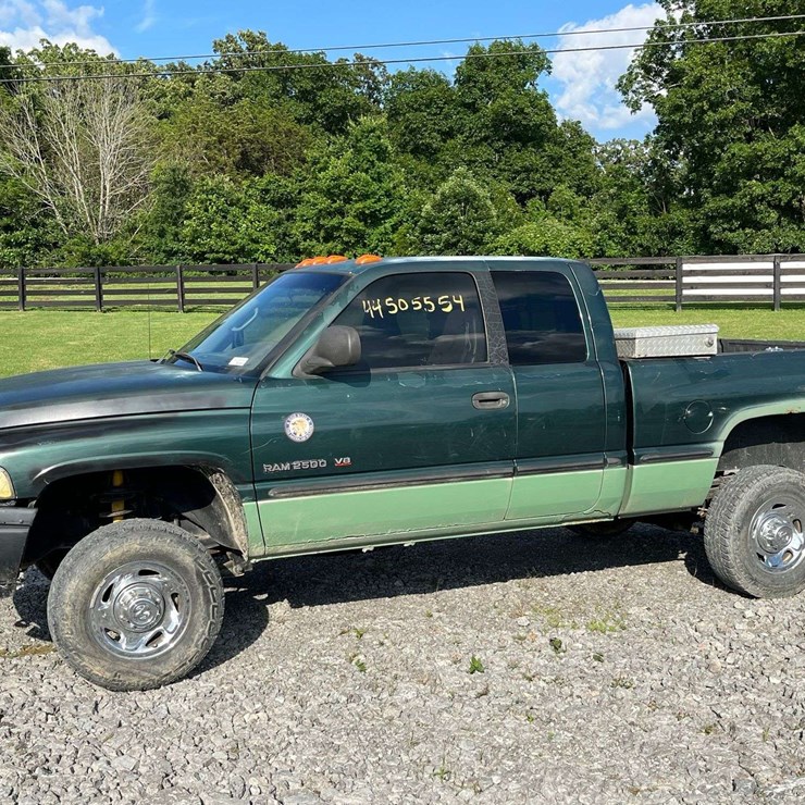 1999 DODGE RAM 2500