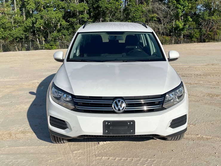 2017-volkswagen-tiguan-image-5