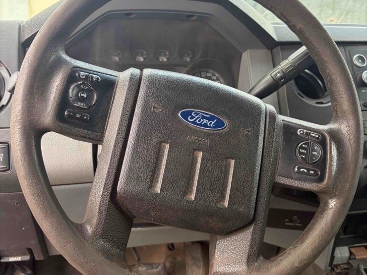 ford-f550-image-18