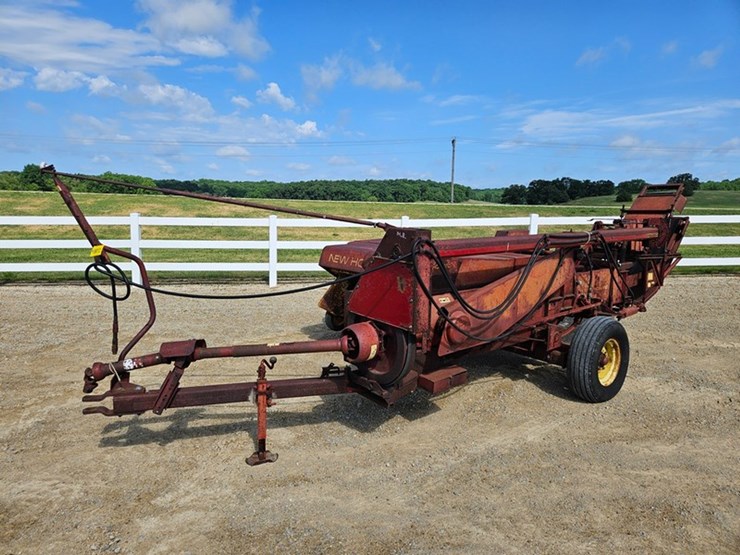 new-holland-273-image-1