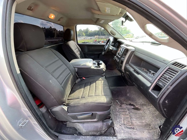 2017-dodge-1500-image-42