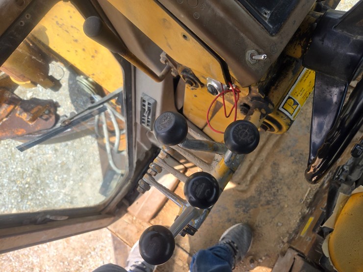 1981-caterpillar-12g-image-54
