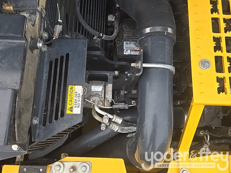 2022-komatsu-pc360-lc-11-image-48
