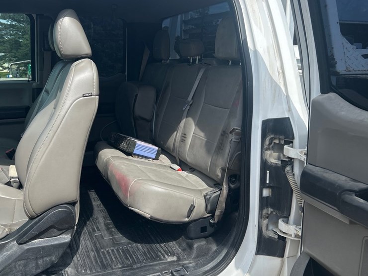 2019-ford-f350-image-8