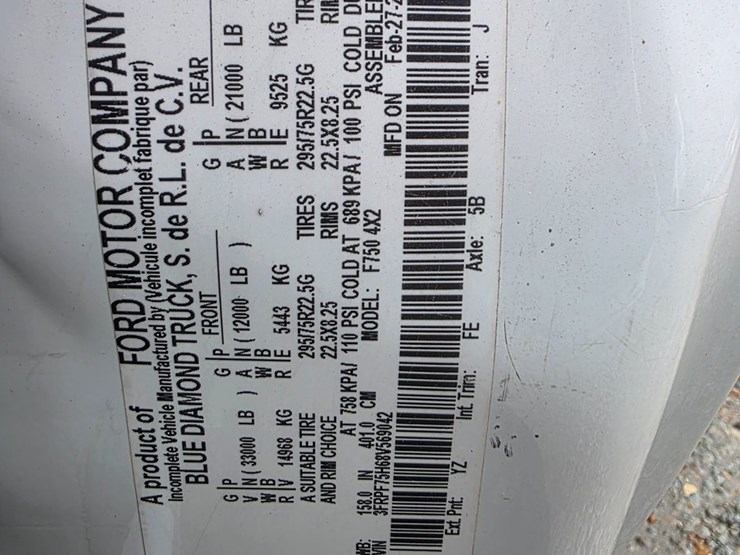 2008-ford-f750-image-12