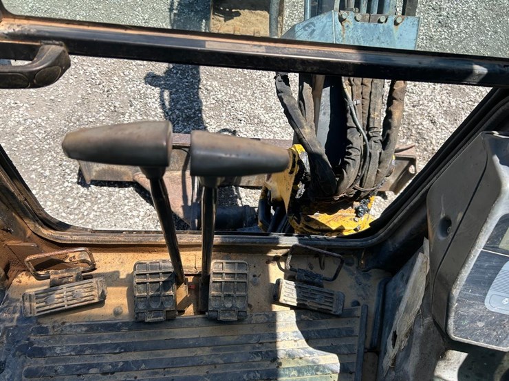 deere-35d-image-19