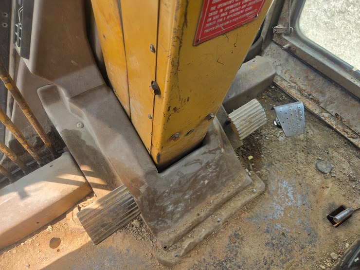 1981-caterpillar-12g-image-52