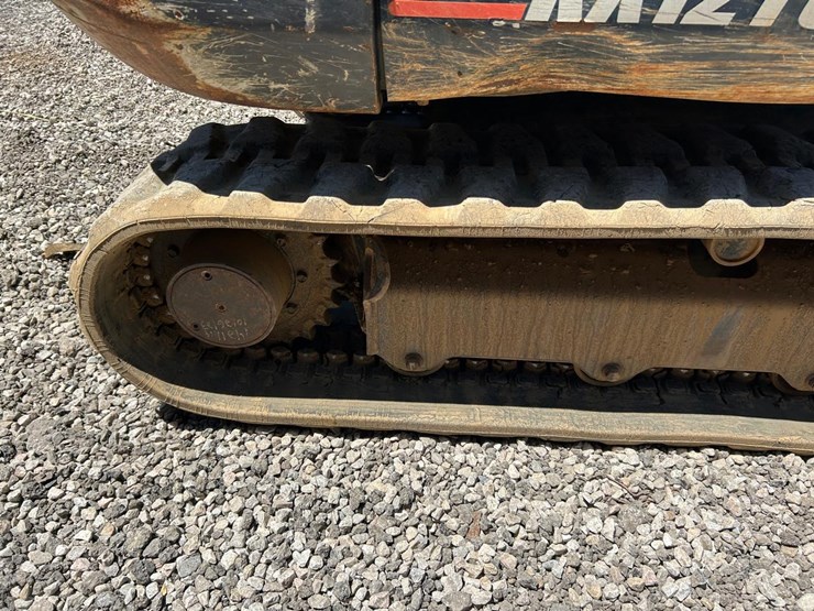 kubota-kx121-3st-image-11