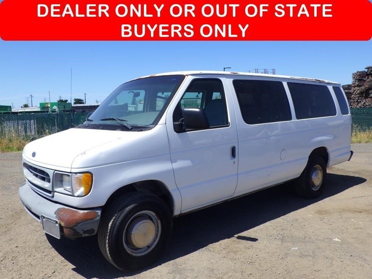 2000-ford-econoline-350-image-1