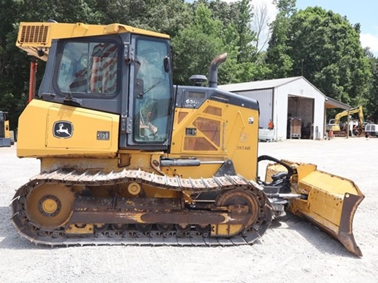 2019-deere-650k-lgp-image-5