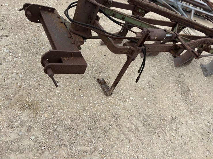 john-deere-5-image-2