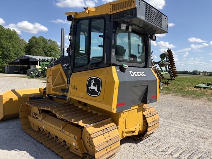 2023-deere-450-p-tier-lgp-image-7